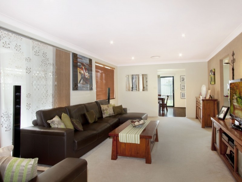 7 Palana Close, West Hoxton NSW 2171