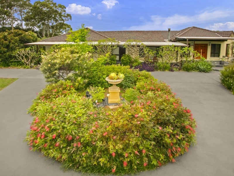 1 Dickson Road, Denham Court NSW 2565