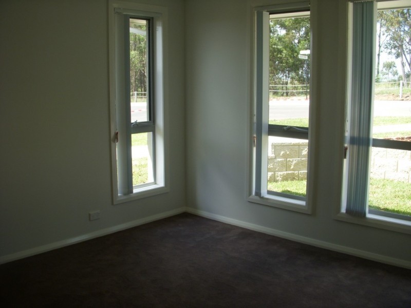 59 Robey Ave, Middleton Grange NSW 2171