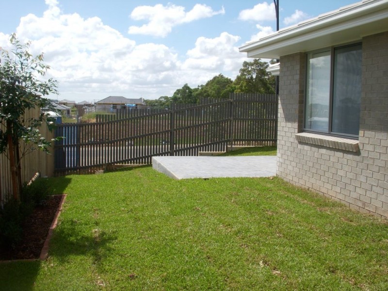 59 Robey Ave, Middleton Grange NSW 2171