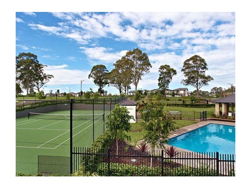 59 Robey Ave, Middleton Grange NSW 2171