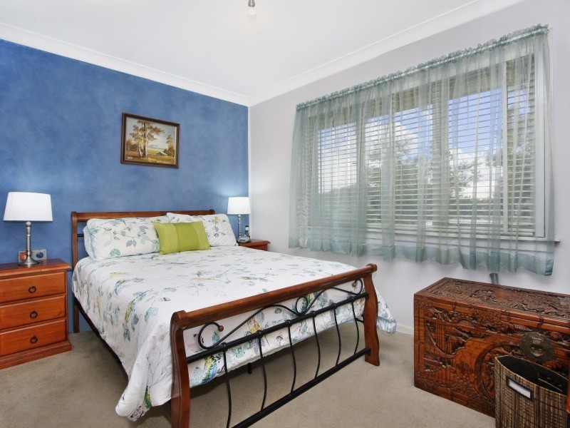 168 Graham Avenue, Lurnea NSW 2170