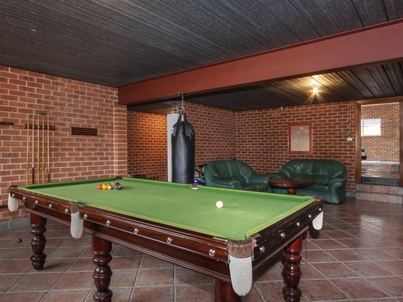 9 Nicol Place, Hinchinbrook NSW 2168