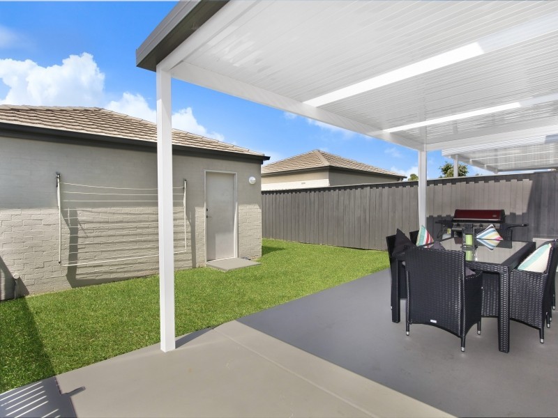 85 Hemsworth Avenue, Middleton Grange NSW 2171