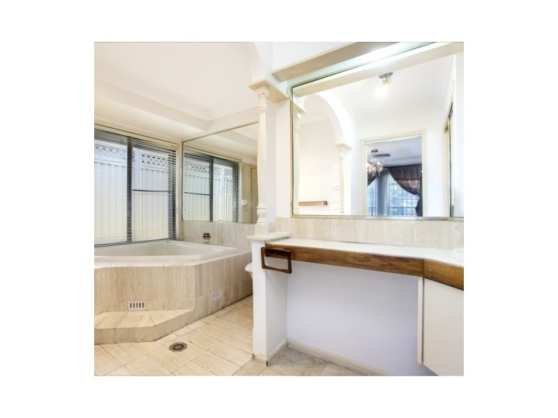 Greenfield Park NSW 2176