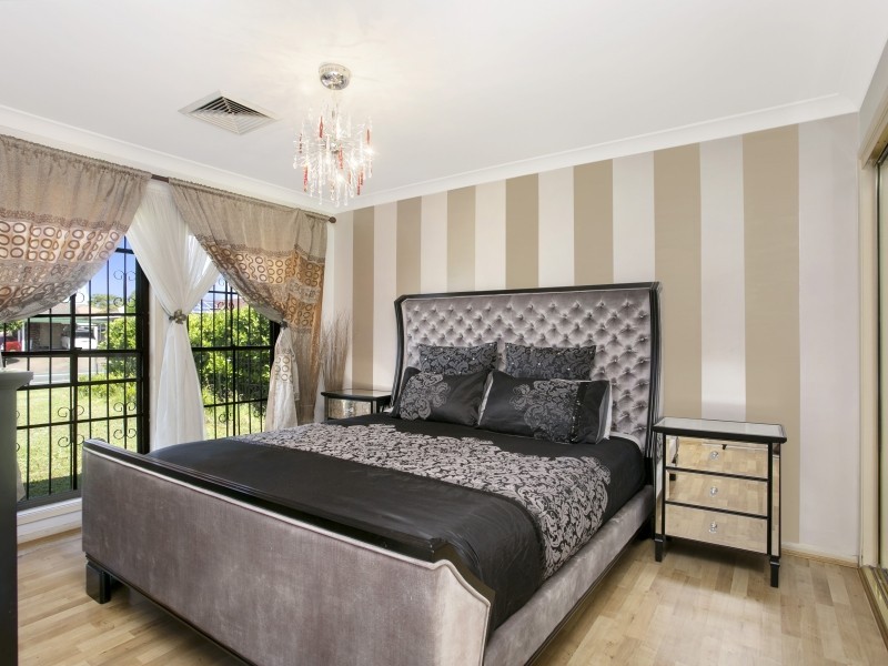 Greenfield Park NSW 2176