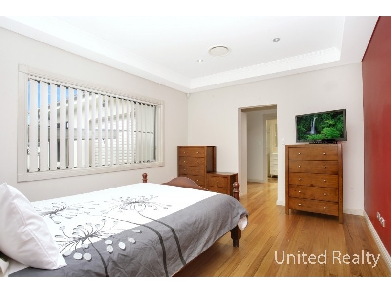 5 Culmone Close, Edensor Park NSW 2176