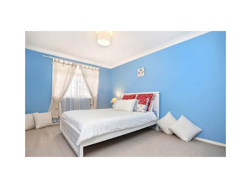 14 Holbrook Street, Bossley Park NSW 2176