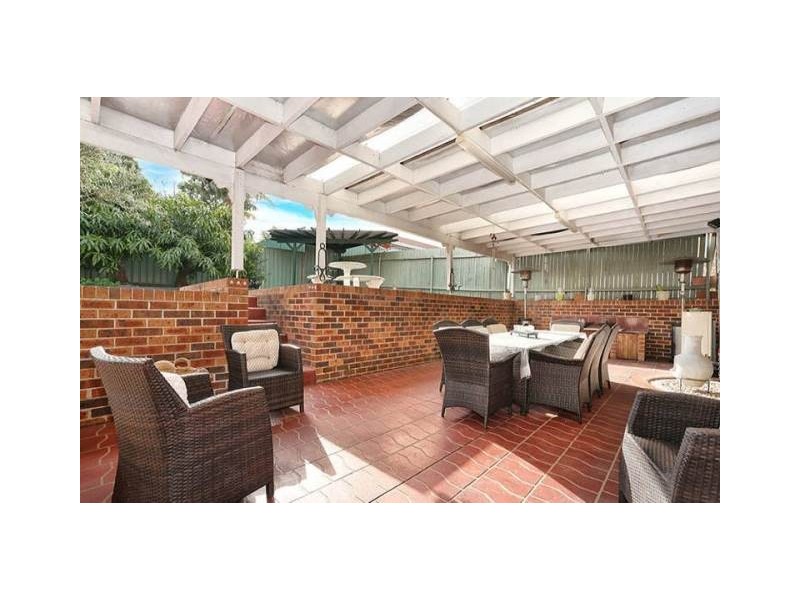 14 Holbrook Street, Bossley Park NSW 2176