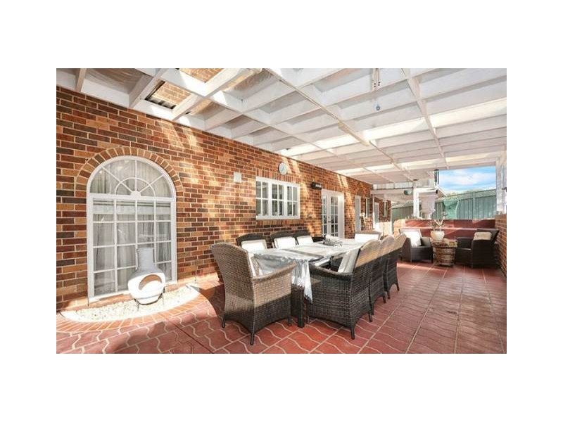 14 Holbrook Street, Bossley Park NSW 2176