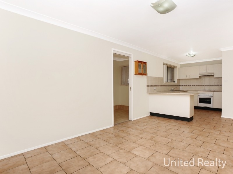 12a Ringarooma Circuit, West Hoxton NSW 2171