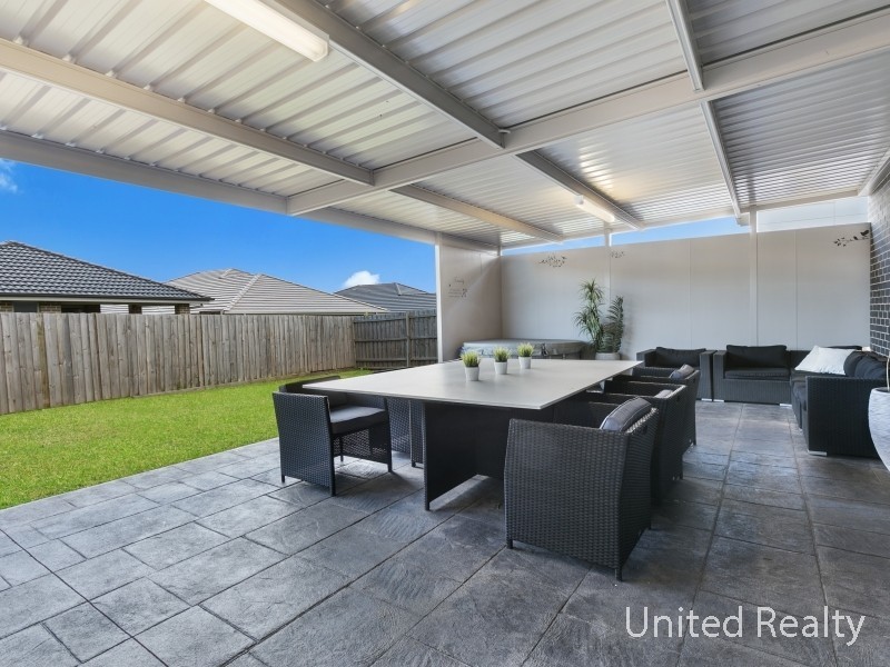17 Kimberley Drive, Edmondson Park NSW 2174