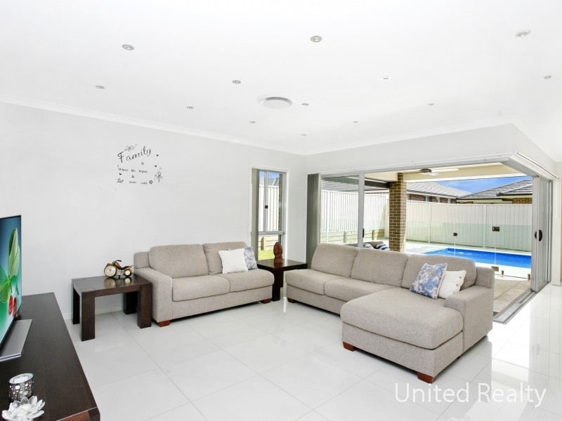 23 Murphy Street, Oran Park NSW 2570