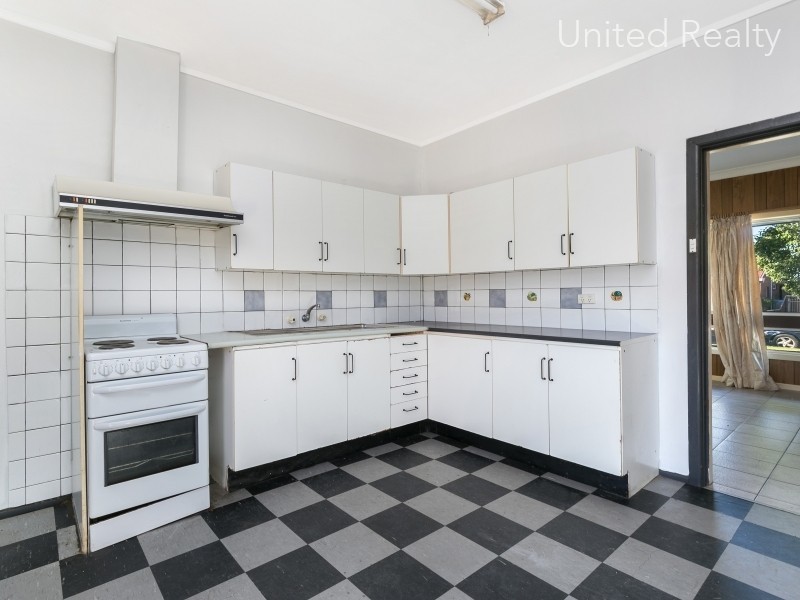 33 Margaret Street, Fairfield West NSW 2165