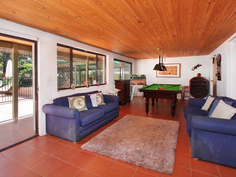 10 Usher Close, Abbotsbury NSW 2176