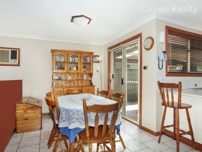 9 Warfield Place, Cecil Hills NSW 2171