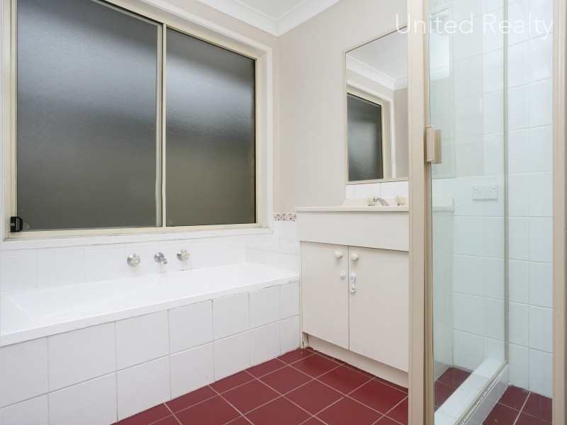 63 Braidwood Drive, Prestons NSW 2170