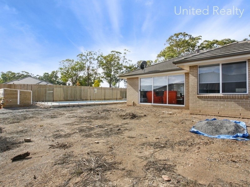 27 Collett Circuit, Appin NSW 2560