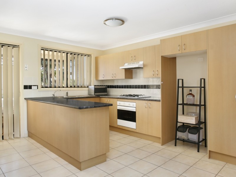 1 Domenico Close, West Hoxton NSW 2171