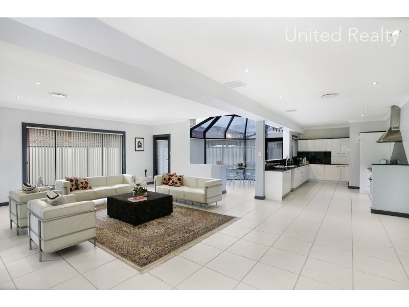 6 Benedict Close, Cecil Hills NSW 2171