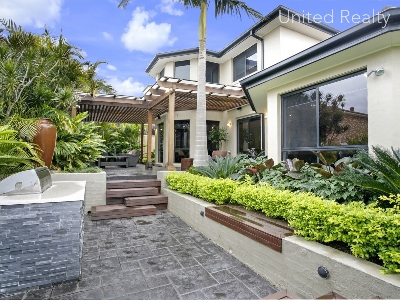 6 Hanover Street, Cecil Hills NSW 2171