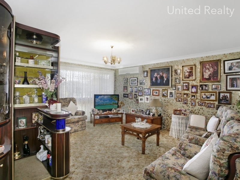 29 St Kilda Street, St Johns Park NSW 2176