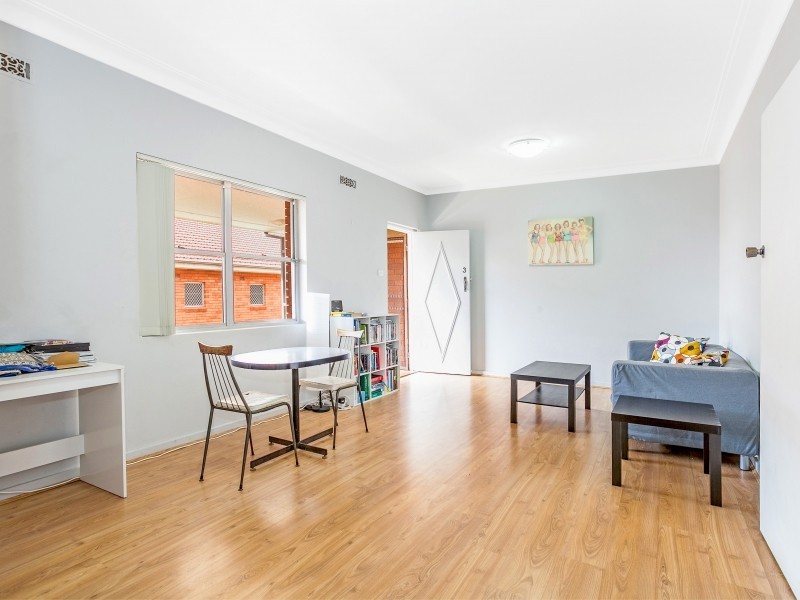 3/2A Moore Street, Gwynneville NSW 2500