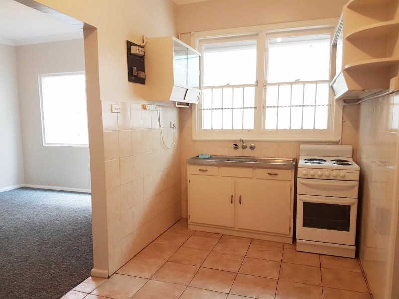 1/129 Princes Hwy, Unanderra NSW 2526