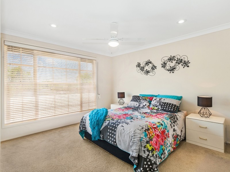 60 BURDEKIN DRIVE, Albion Park NSW 2527