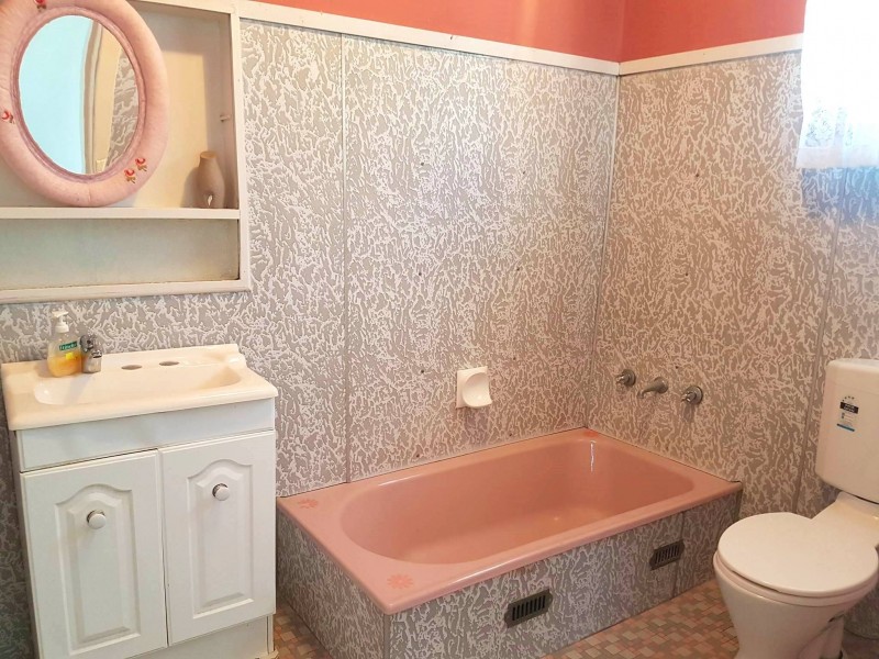 135 Farmborough Road, Farmborough Heights NSW 2526