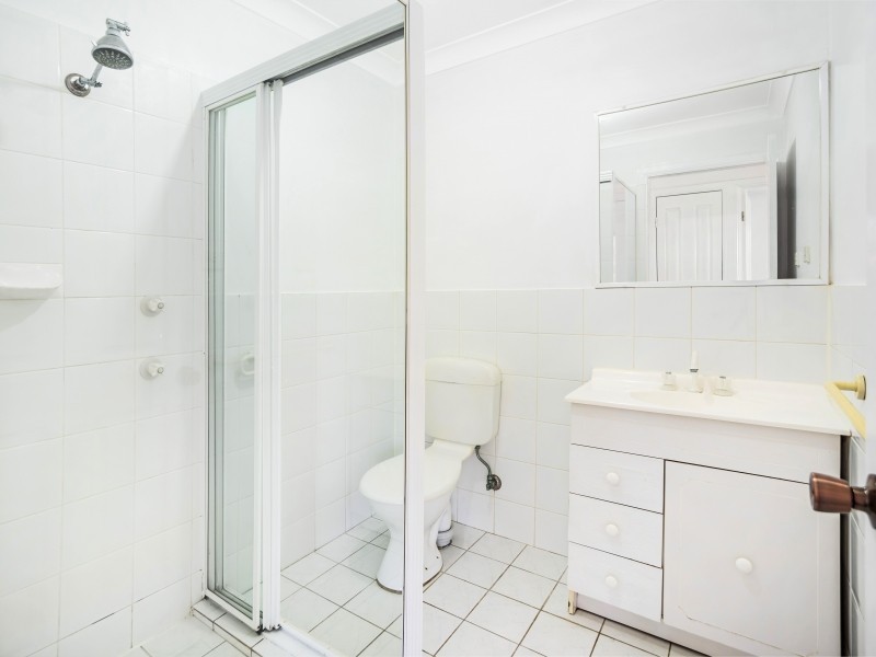 6/102 Central Road, Unanderra NSW 2526