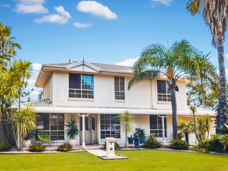 1 Snow Wood Place, Albion Park Rail NSW 2527