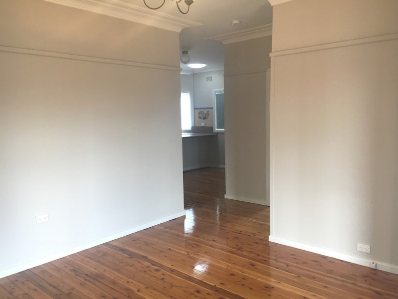 81 Addison Avenue, Lake Illawarra NSW 2528