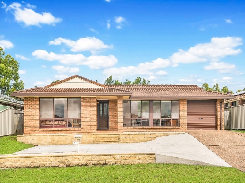 10 Honeysuckle Place, Albion Park Rail NSW 2527