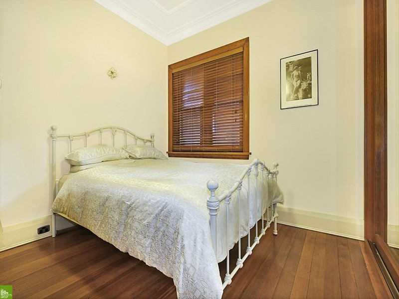 2/2 Gipps Street, Wollongong NSW 2500