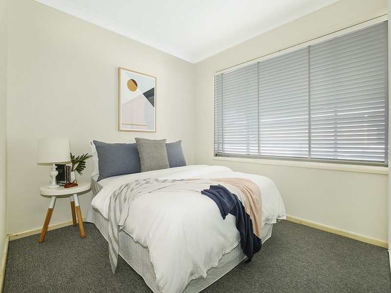 14 Saville Road, Dapto NSW 2530