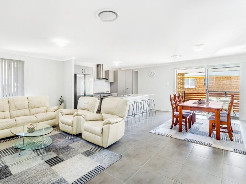 5 Headwater Place, Albion Park NSW 2527