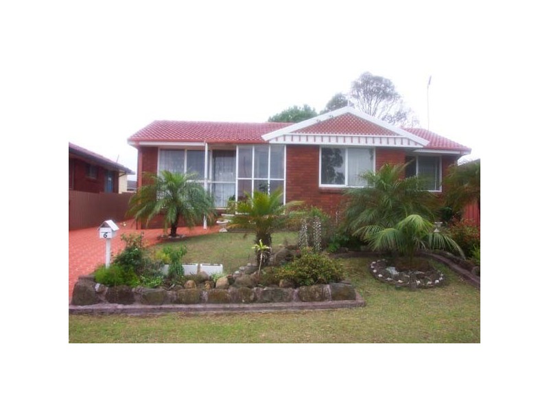 6 Avalon Terrace, Figtree NSW 2525