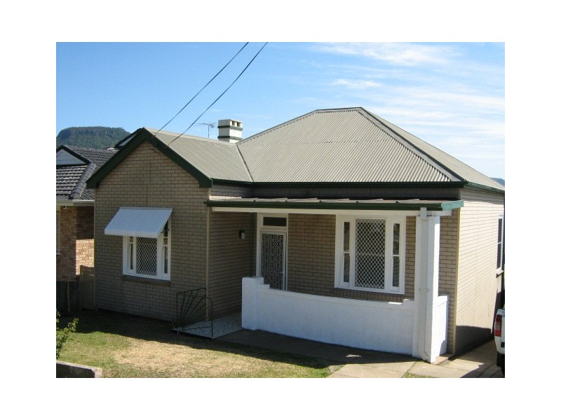 12 Urunga Pde, Wollongong NSW 2500