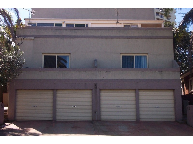 2/16 Gipps street, North Wollongong NSW 2500