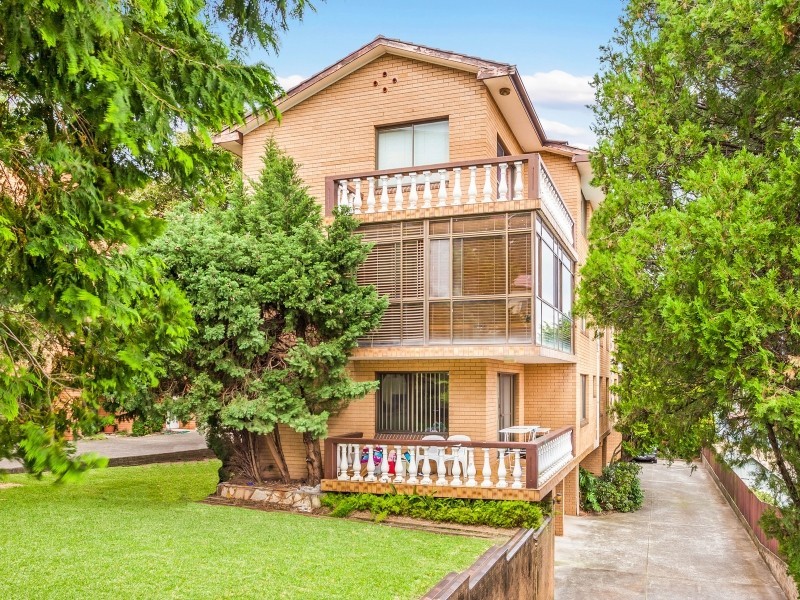 4/9 Staff Street, Wollongong NSW 2500