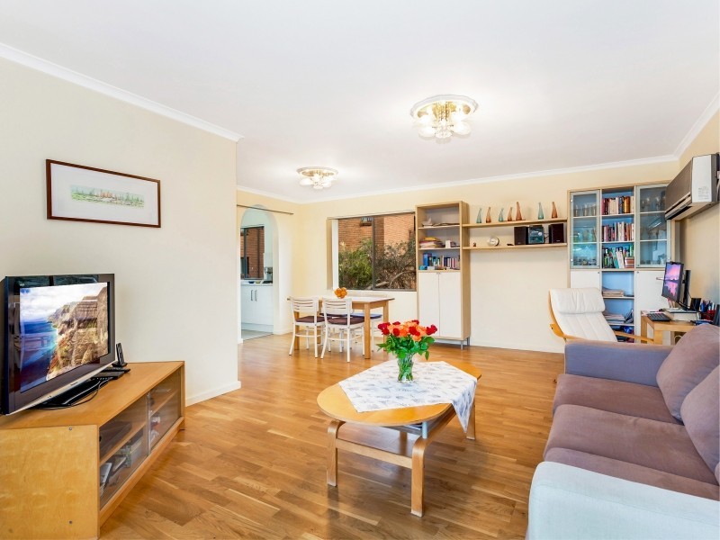 4/9 Staff Street, Wollongong NSW 2500