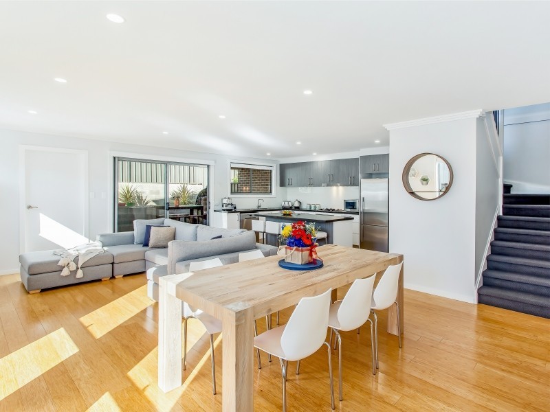 3 / 7 Cascade Circuit, Albion Park NSW 2527