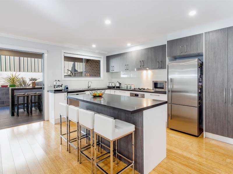 3 / 7 Cascade Circuit, Albion Park NSW 2527