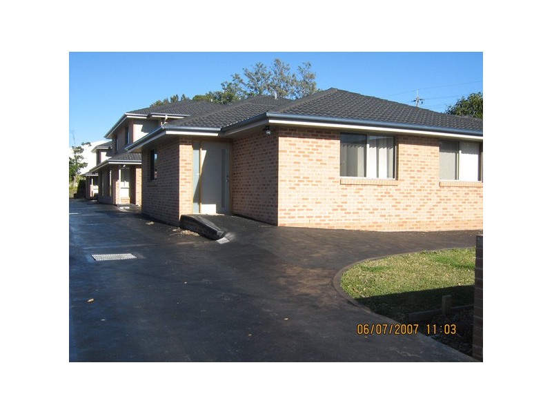 1/6 Miller Street, Coniston NSW 2500