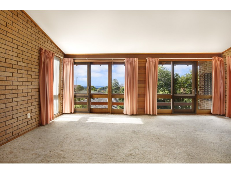 1/8A Northwood Road, Mount Ousley NSW 2519