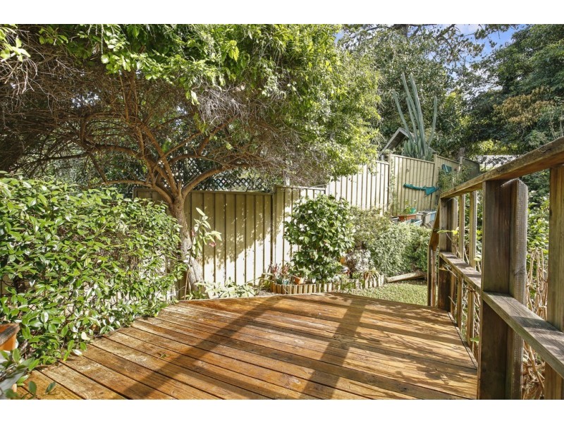 1/8A Northwood Road, Mount Ousley NSW 2519