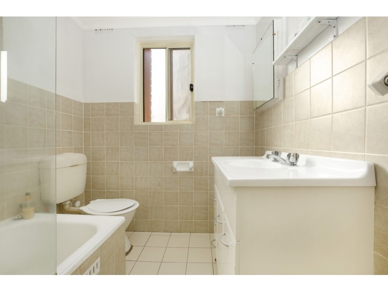 9/1 Thomas St, Wollongong NSW 2500