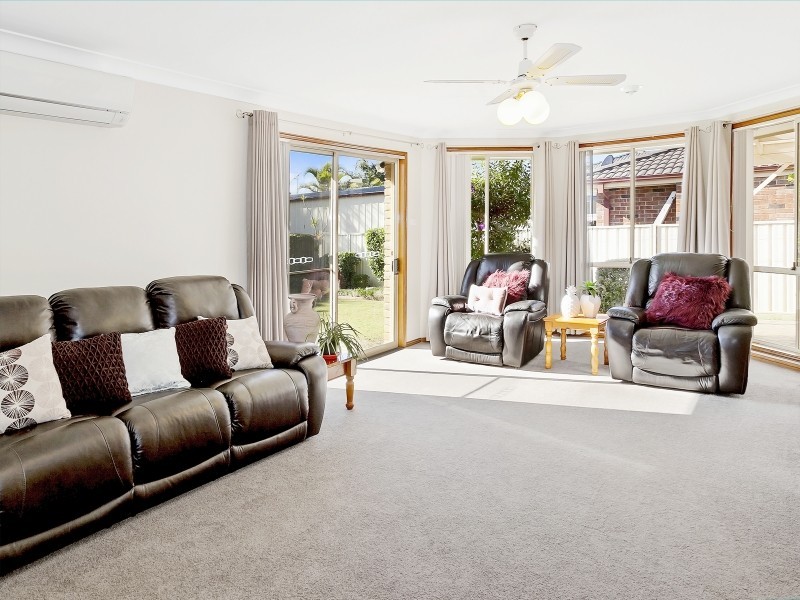 10 Osprey Place, Albion Park Rail NSW 2527