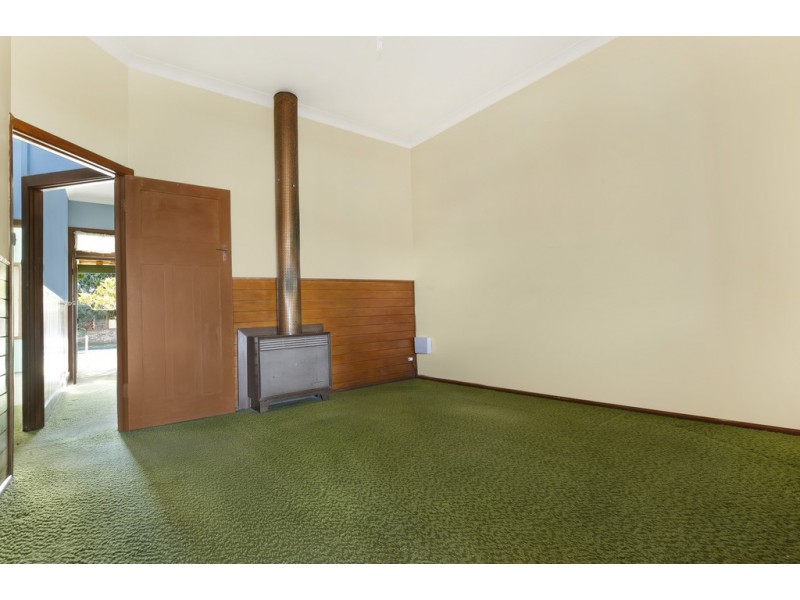 13 Owen Park Road, Bellambi NSW 2518